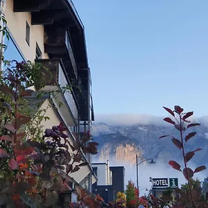 https://alp-art-hotel.innsbruckaustriahotels.com